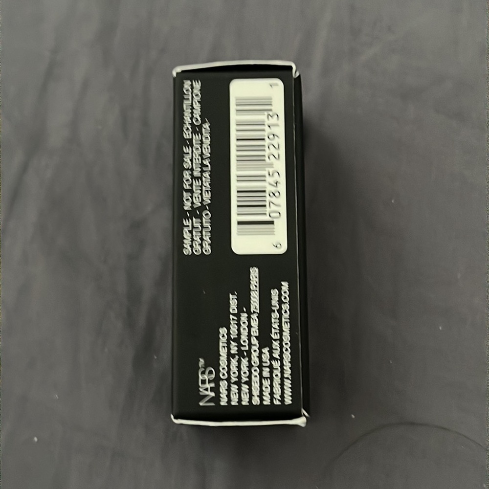 🚫SOLD🚫NEW NARS Lipstick Shade Tolède - Picture 7 of 8